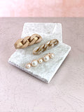 Tori Chain Hair Clip  with beige chain, suitable for all of your styling desires. 