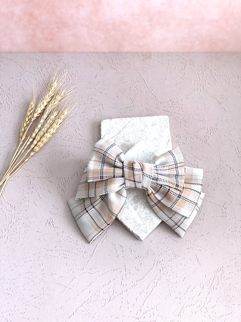 Lola Beige Bow (Limited Edition) - Malionne